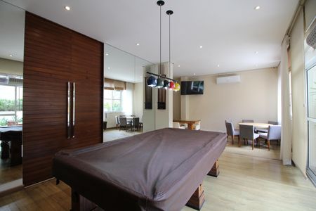 Apartamento para alugar com 68m², 2 quartos e 1 vagaÁrea Comum