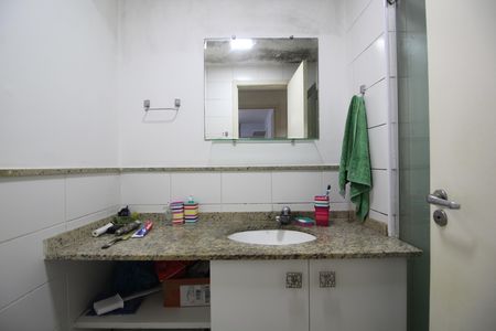 Apartamento para alugar com 68m², 2 quartos e 1 vagaBanheiro Social