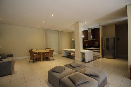 Apartamento para alugar com 68m², 2 quartos e 1 vagaÁrea Comum