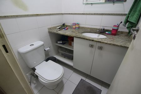 Apartamento para alugar com 68m², 2 quartos e 1 vagaBanheiro Social