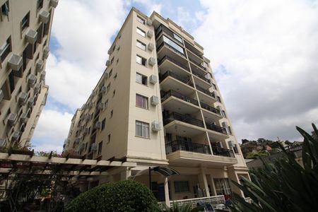 Apartamento para alugar com 68m², 2 quartos e 1 vagaFachada