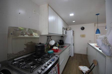 Apartamento para alugar com 68m², 2 quartos e 1 vagaCozinha