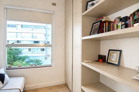 Apartamento à venda com 75m², 2 quartos e 1 vaga