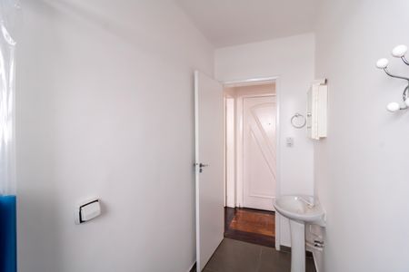 Apartamento para alugar com 42m², 1 quarto e sem vaga Apartamento para alugar com 42m², 1 quarto e sem vagaBanheiro