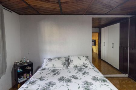 Casa para alugar com 200m², 5 quartos e 2 vagasQuarto 1