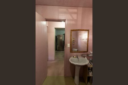 Casa para alugar com 200m², 5 quartos e 2 vagasBanheiro Social 1