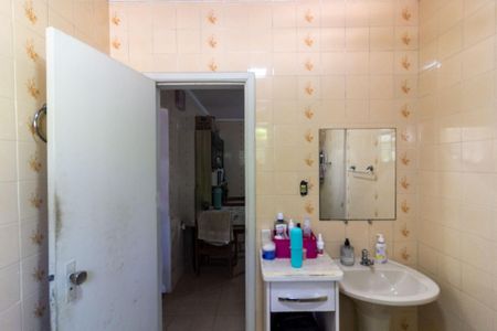 Casa para alugar com 200m², 5 quartos e 2 vagasBanheiro Social 2