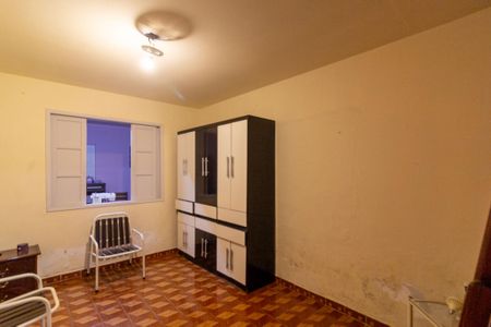 Casa para alugar com 200m², 5 quartos e 2 vagasQuarto 4