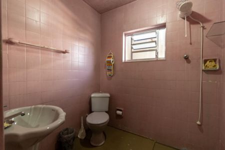 Casa para alugar com 200m², 5 quartos e 2 vagasBanheiro Social 1