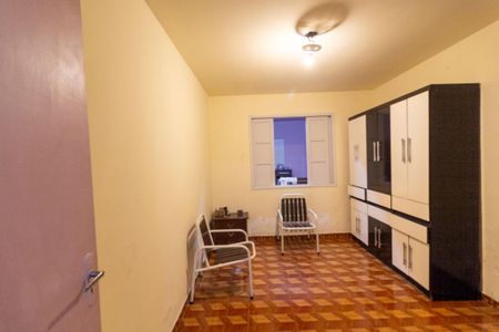 Casa para alugar com 200m², 5 quartos e 2 vagasQuarto 4