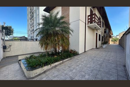 Casa de condomínio para alugar com 82m², 3 quartos e 2 vagas Casa de condomínio para alugar com 82m², 3 quartos e 2 vagasHall de entrada
