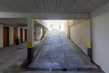 Casa de condomínio para alugar com 82m², 3 quartos e 2 vagas Casa de condomínio para alugar com 82m², 3 quartos e 2 vagasEstacionamento