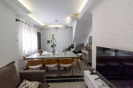 Casa de condomínio para alugar com 82m², 3 quartos e 2 vagas Casa de condomínio para alugar com 82m², 3 quartos e 2 vagasSala
