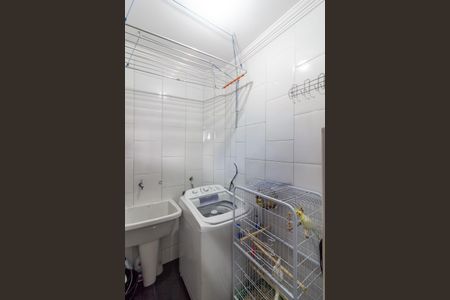 Casa de condomínio para alugar com 82m², 3 quartos e 2 vagas Casa de condomínio para alugar com 82m², 3 quartos e 2 vagasÁrea de serviço