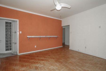 Apartamento à venda com 92m², 3 quartos e sem vagaSala