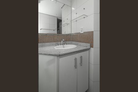 Apartamento à venda com 92m², 3 quartos e sem vagaBanheiro da Suíte