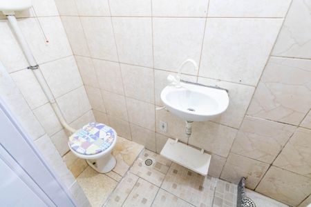 Banheiro de apartamento para alugar com 1 quarto, 30m² em Campo Grande, Rio de Janeiro