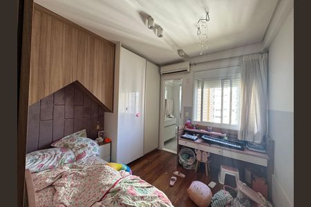 Apartamento à venda com 200m², 3 quartos e 4 vagasSuíte 1