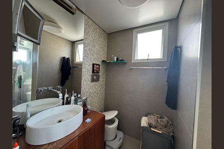 Apartamento à venda com 200m², 3 quartos e 4 vagasBanheiro suíte Master