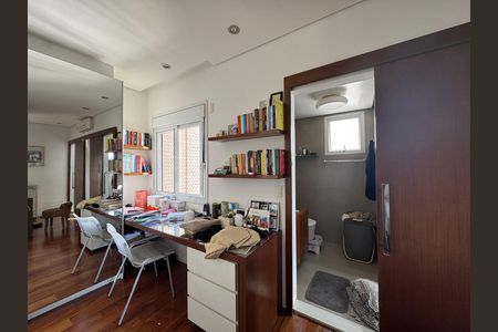 Apartamento à venda com 200m², 3 quartos e 4 vagasSuíte master