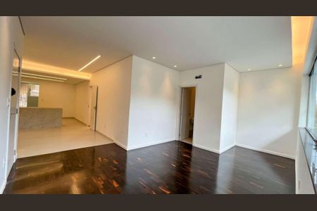 Apartamento à venda com 3 quartos, 100m² em Santo Agostinho, Belo Horizonte
