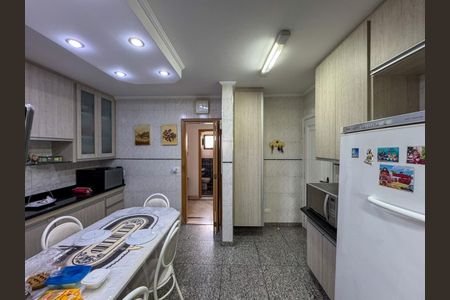 Apartamento à venda com 200m², 4 quartos e 4 vagasFoto 10