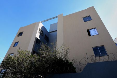 Apartamento para alugar com 45m², 2 quartos e 1 vagaFachada