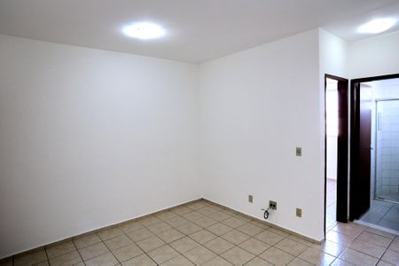 Sala de apartamento para alugar com 2 quartos, 45m² em Horto, Belo Horizonte