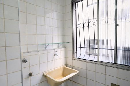 Apartamento para alugar com 45m², 2 quartos e 1 vagaCozinha e Área de Serviço
