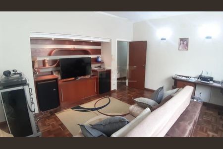 Casa à venda com 4 quartos, 400m² em Vila Rossi e Borchi, Campinas