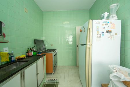 Apartamento à venda com 160m², 4 quartos e 2 vagasCozinha