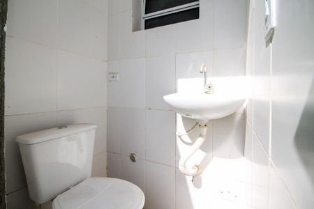 Casa de condomínio para alugar com 160m², 2 quartos e 1 vagaBanheiro Quintal