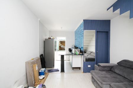 Casa de condomínio para alugar com 160m², 2 quartos e 1 vagaSala