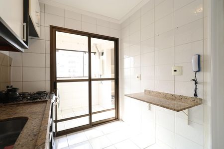 Apartamento à venda com 94m², 2 quartos e 2 vagasCozinha e Área de Serviço
