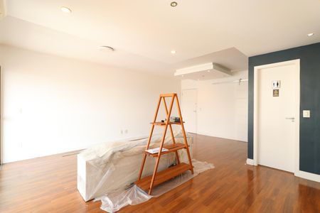 Apartamento à venda com 94m², 2 quartos e 2 vagasSala