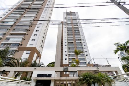 Apartamento para alugar com 95m², 2 quartos e 2 vagas Apartamento para alugar com 95m², 2 quartos e 2 vagasFachada