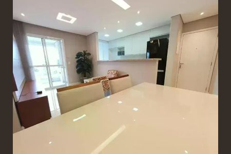 Apartamento à venda com 65m², 2 quartos e 1 vaga