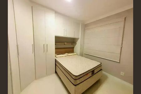 Apartamento à venda com 65m², 2 quartos e 1 vaga