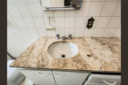 Banheiro Social de apartamento para alugar com 2 quartos, 76m² em Vila Formosa, Jacareí