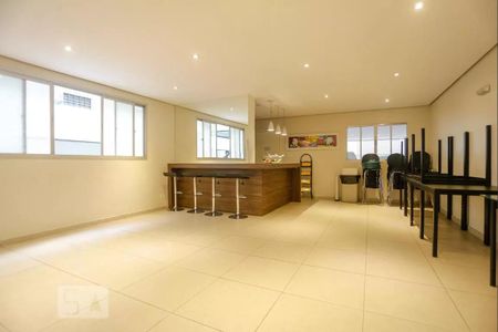 Apartamento para alugar com 35m², 1 quarto e 1 vaga Apartamento para alugar com 35m², 1 quarto e 1 vagaÁrea comum - Salão de festas