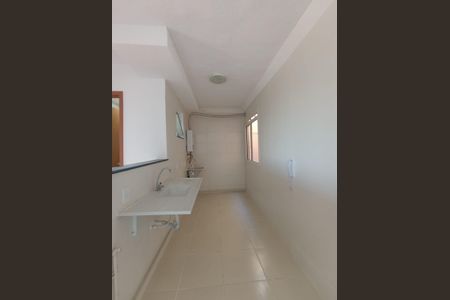 Apartamento para alugar com 46m², 2 quartos e 1 vaga Apartamento para alugar com 46m², 2 quartos e 1 vagaCozinha e Área de Serviço