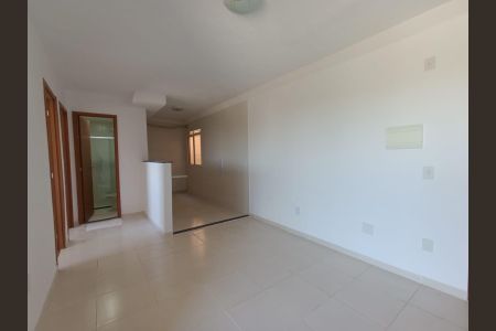 Sala de apartamento para alugar com 2 quartos, 46m² em Santa Amélia, Belford Roxo