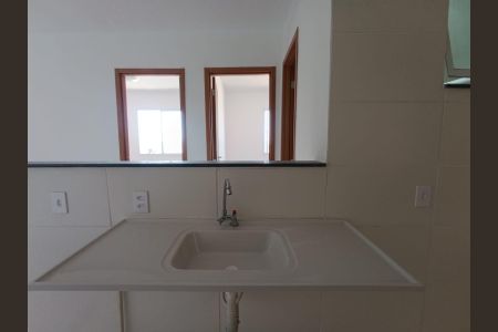 Apartamento para alugar com 46m², 2 quartos e 1 vaga Apartamento para alugar com 46m², 2 quartos e 1 vagaCozinha e Área de Serviço