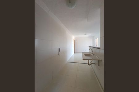 Apartamento para alugar com 46m², 2 quartos e 1 vaga Apartamento para alugar com 46m², 2 quartos e 1 vagaCozinha e Área de Serviço