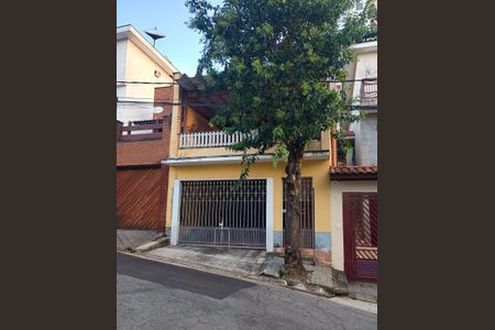 Casa à venda com 134m², 3 quartos e 2 vagasFachada