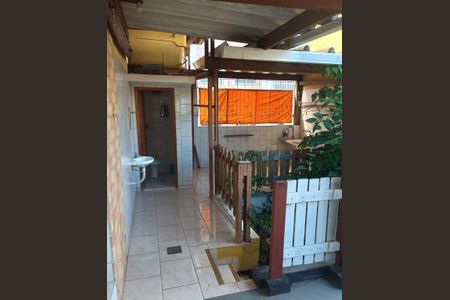 Casa à venda com 134m², 3 quartos e 2 vagasÁrea externa