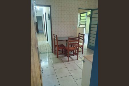 Casa à venda com 134m², 3 quartos e 2 vagasCozinha