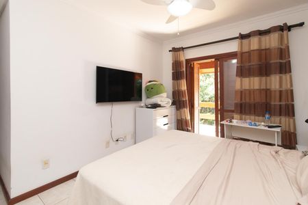 Casa à venda com 700m², 3 quartos e 8 vagasQuarto 1