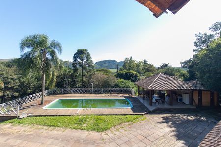 Casa à venda com 700m², 3 quartos e 8 vagasÁrea externa