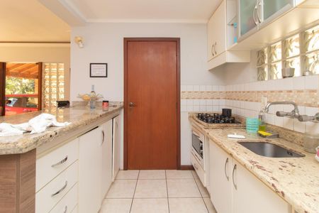 Casa à venda com 700m², 3 quartos e 8 vagasCozinha